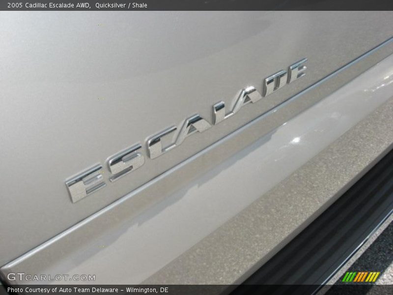 Quicksilver / Shale 2005 Cadillac Escalade AWD