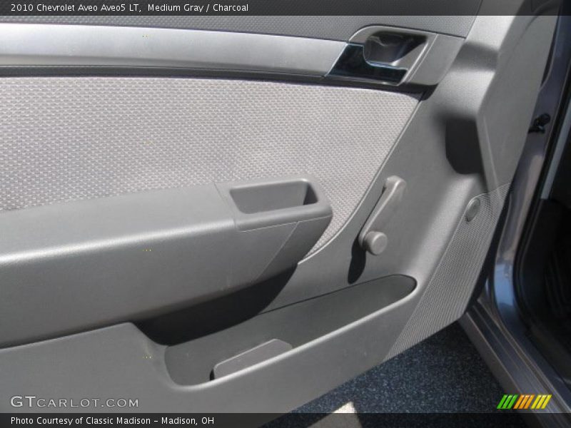 Medium Gray / Charcoal 2010 Chevrolet Aveo Aveo5 LT