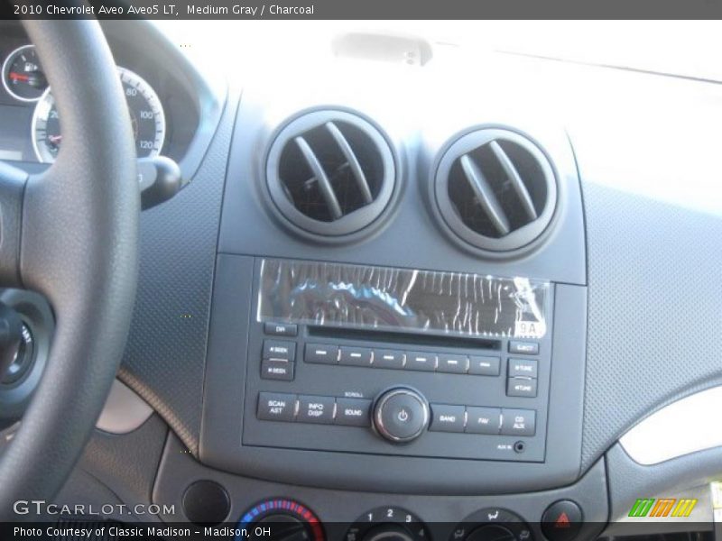 Medium Gray / Charcoal 2010 Chevrolet Aveo Aveo5 LT