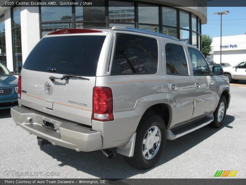Quicksilver / Shale 2005 Cadillac Escalade AWD