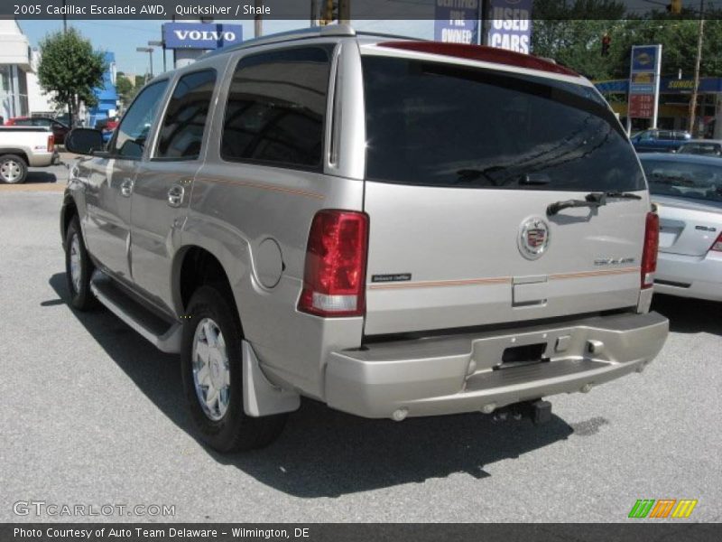 Quicksilver / Shale 2005 Cadillac Escalade AWD