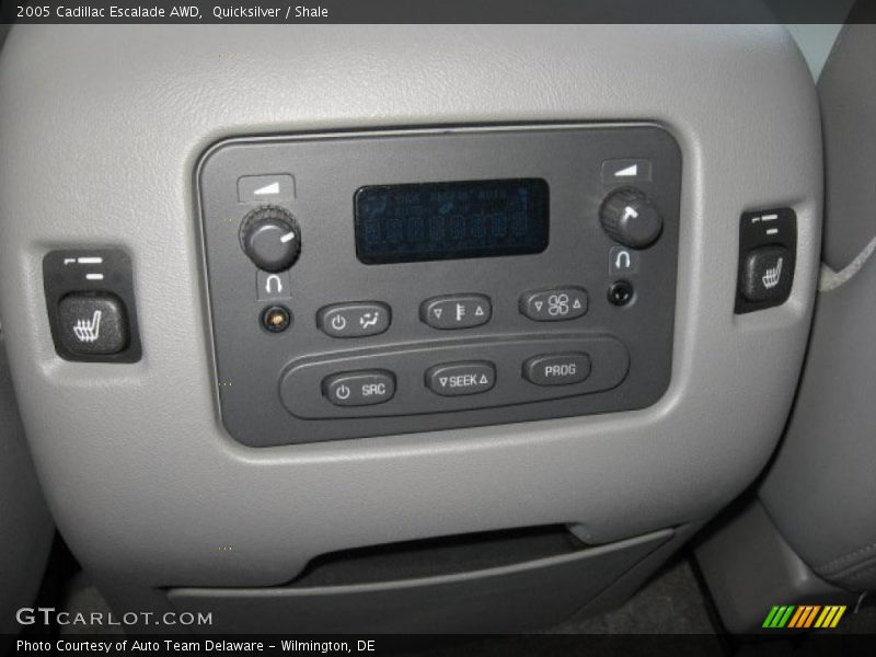 Quicksilver / Shale 2005 Cadillac Escalade AWD