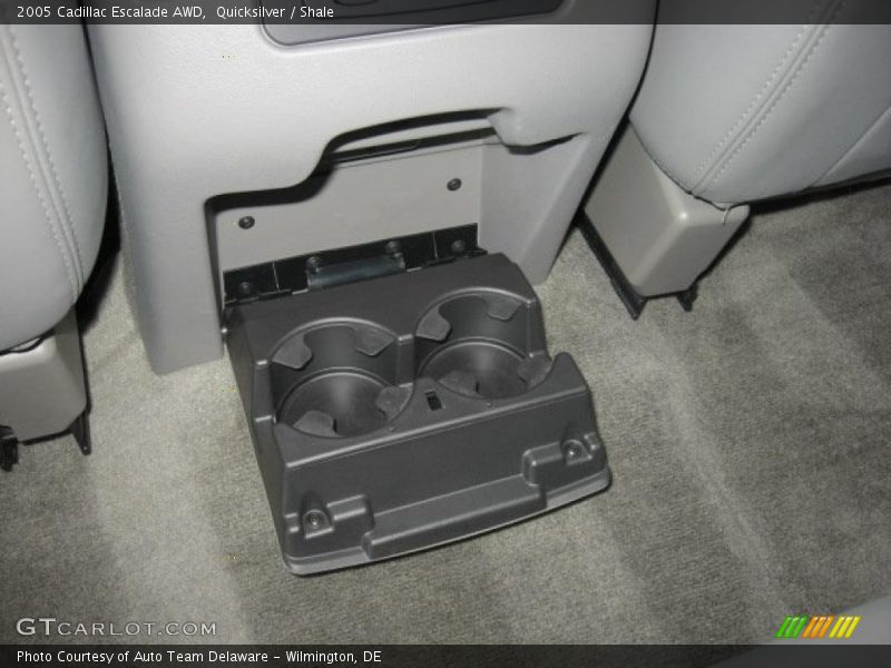 Quicksilver / Shale 2005 Cadillac Escalade AWD