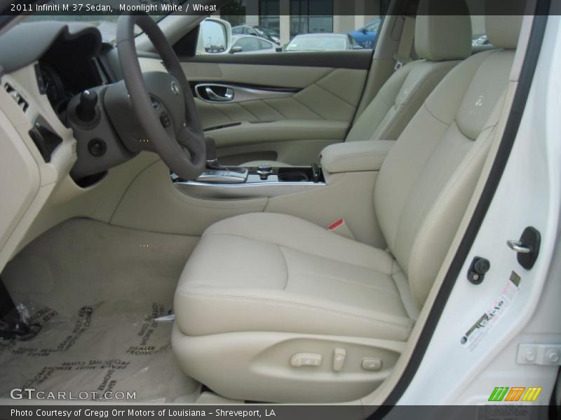 Moonlight White / Wheat 2011 Infiniti M 37 Sedan