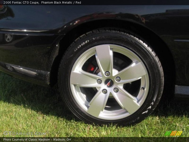 Phantom Black Metallic / Red 2006 Pontiac GTO Coupe