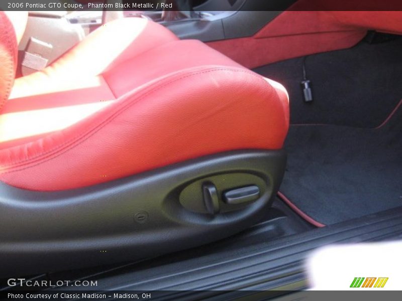 Phantom Black Metallic / Red 2006 Pontiac GTO Coupe
