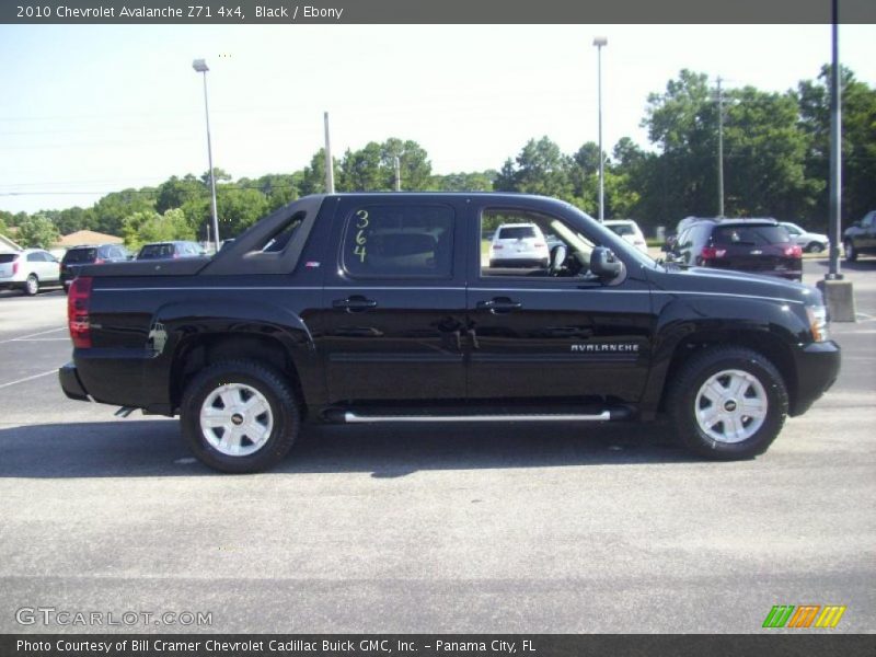 Black / Ebony 2010 Chevrolet Avalanche Z71 4x4
