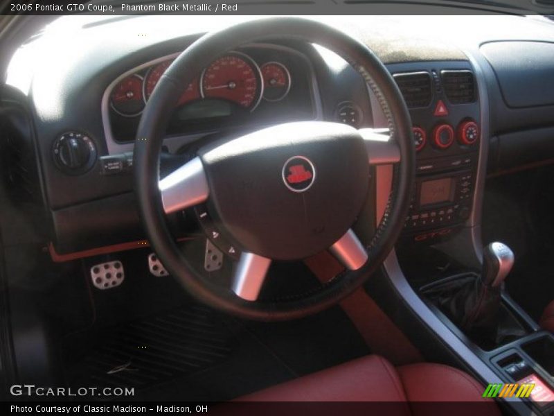 Phantom Black Metallic / Red 2006 Pontiac GTO Coupe