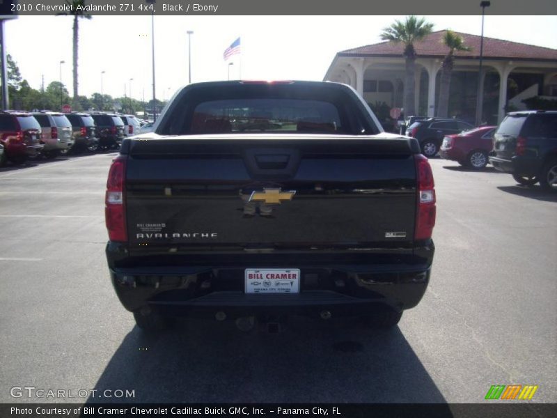 Black / Ebony 2010 Chevrolet Avalanche Z71 4x4