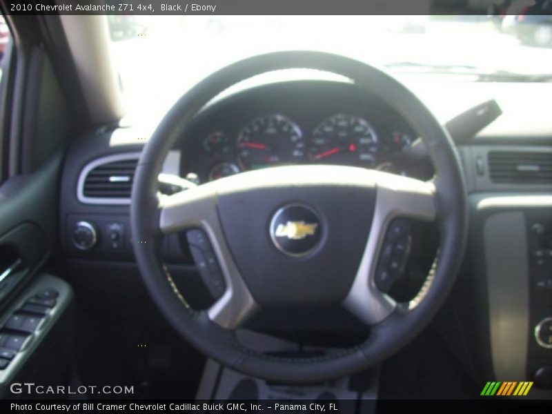 Black / Ebony 2010 Chevrolet Avalanche Z71 4x4