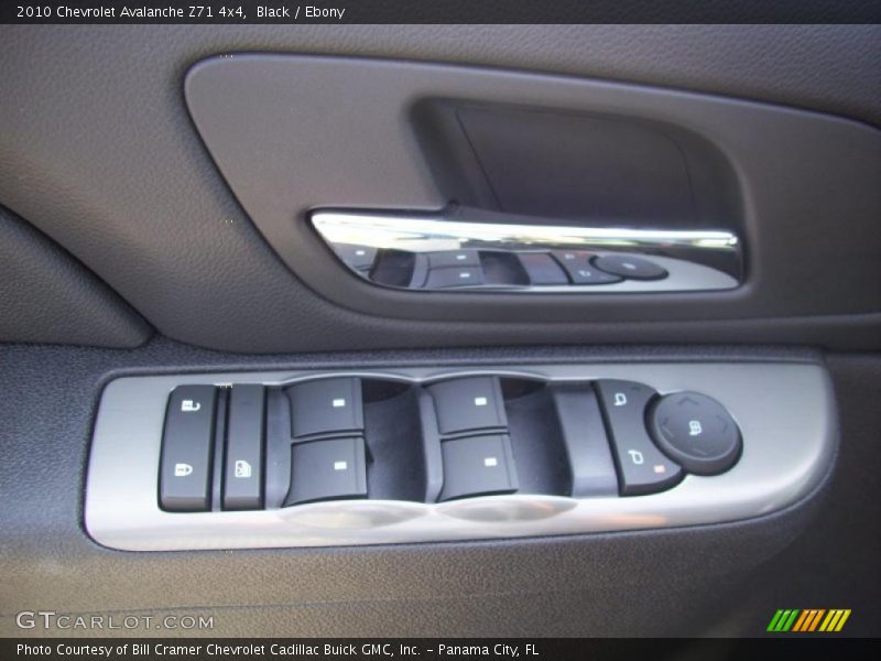 Black / Ebony 2010 Chevrolet Avalanche Z71 4x4