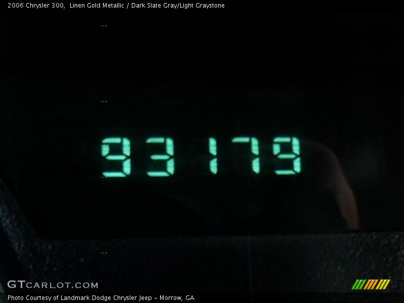 Linen Gold Metallic / Dark Slate Gray/Light Graystone 2006 Chrysler 300