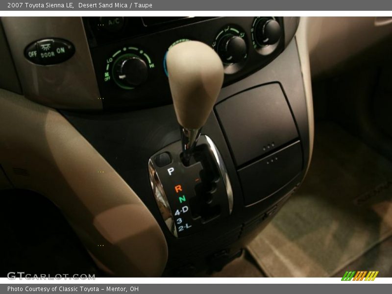 Desert Sand Mica / Taupe 2007 Toyota Sienna LE