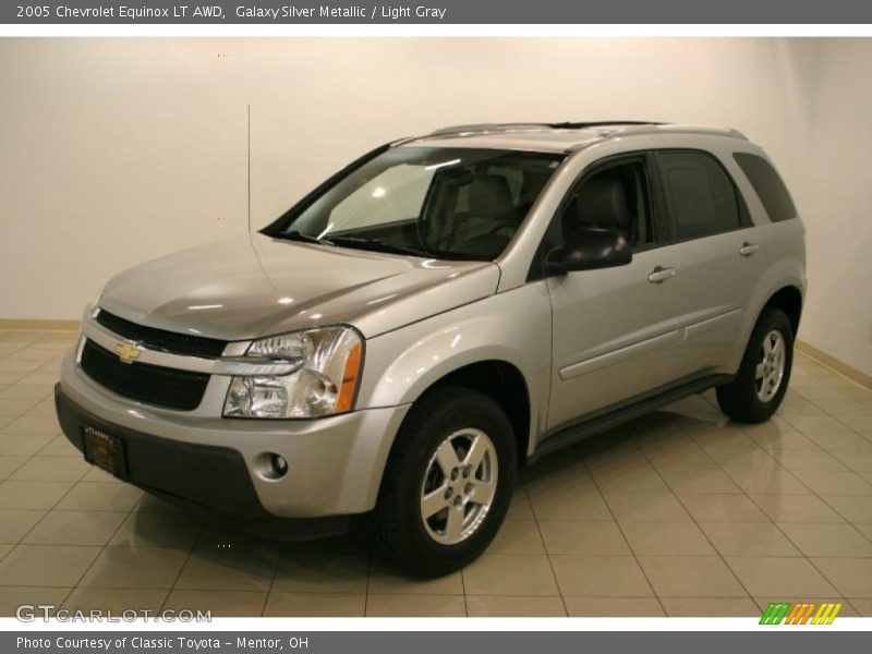 Galaxy Silver Metallic / Light Gray 2005 Chevrolet Equinox LT AWD