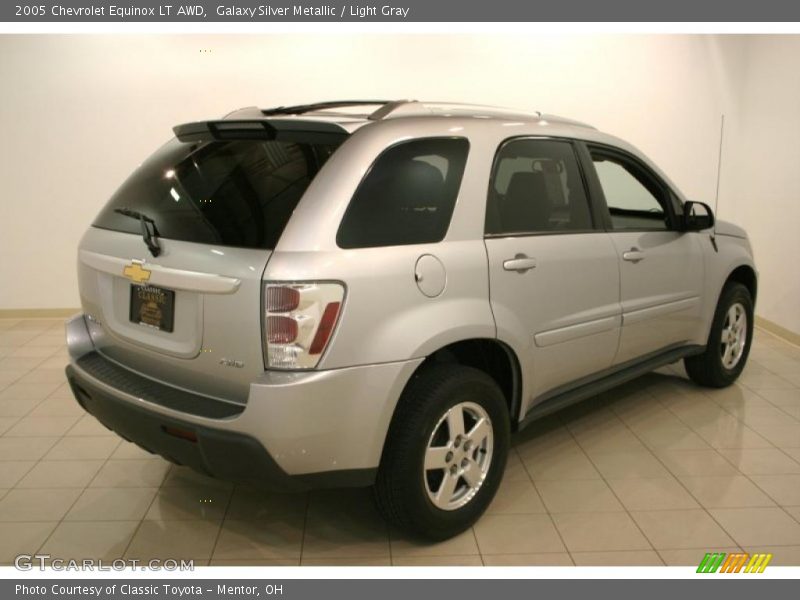 Galaxy Silver Metallic / Light Gray 2005 Chevrolet Equinox LT AWD