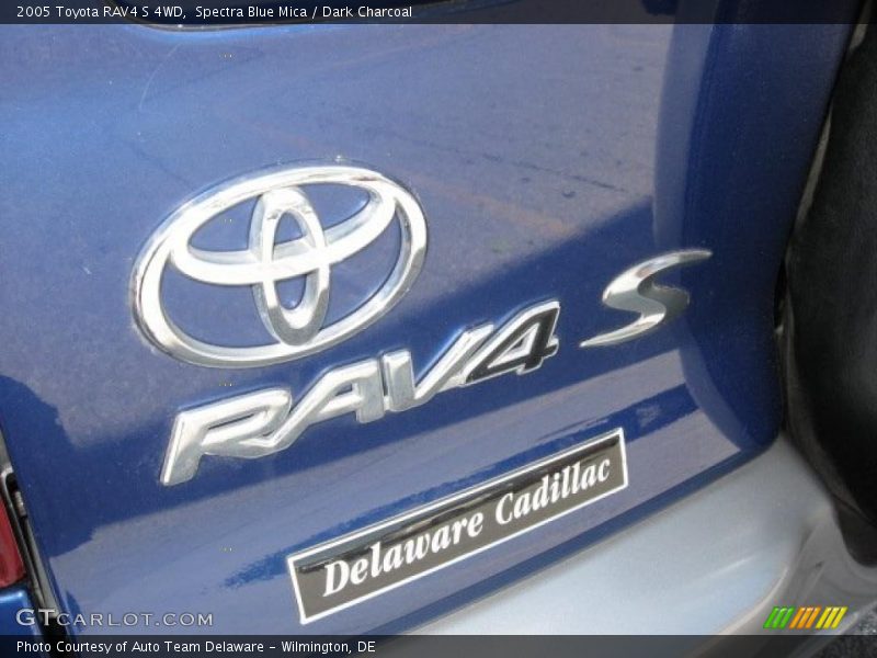 Spectra Blue Mica / Dark Charcoal 2005 Toyota RAV4 S 4WD