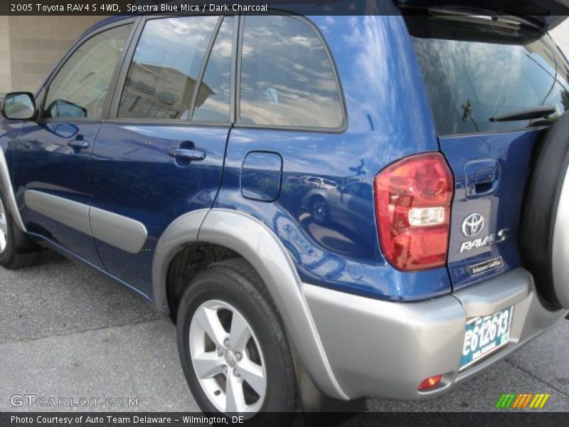 Spectra Blue Mica / Dark Charcoal 2005 Toyota RAV4 S 4WD