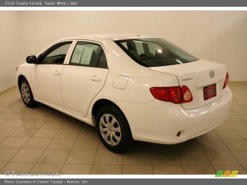 Super White / Ash 2010 Toyota Corolla