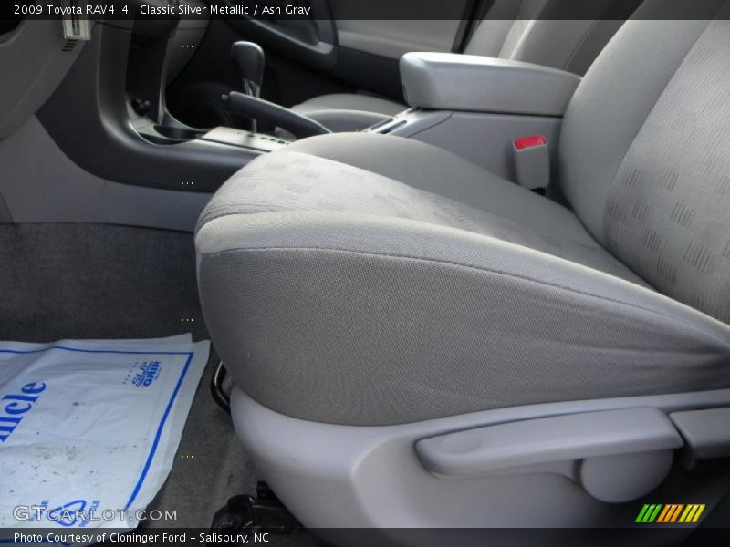 Classic Silver Metallic / Ash Gray 2009 Toyota RAV4 I4