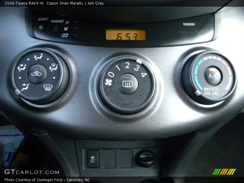 Classic Silver Metallic / Ash Gray 2009 Toyota RAV4 I4