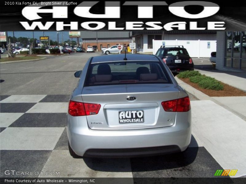 Bright Silver / Coffee 2010 Kia Forte EX