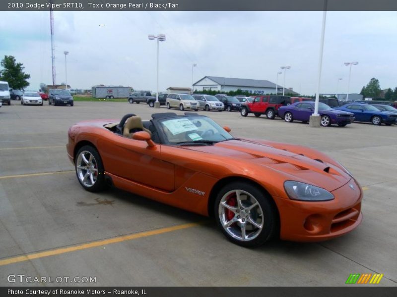 Toxic Orange Pearl / Black/Tan 2010 Dodge Viper SRT10