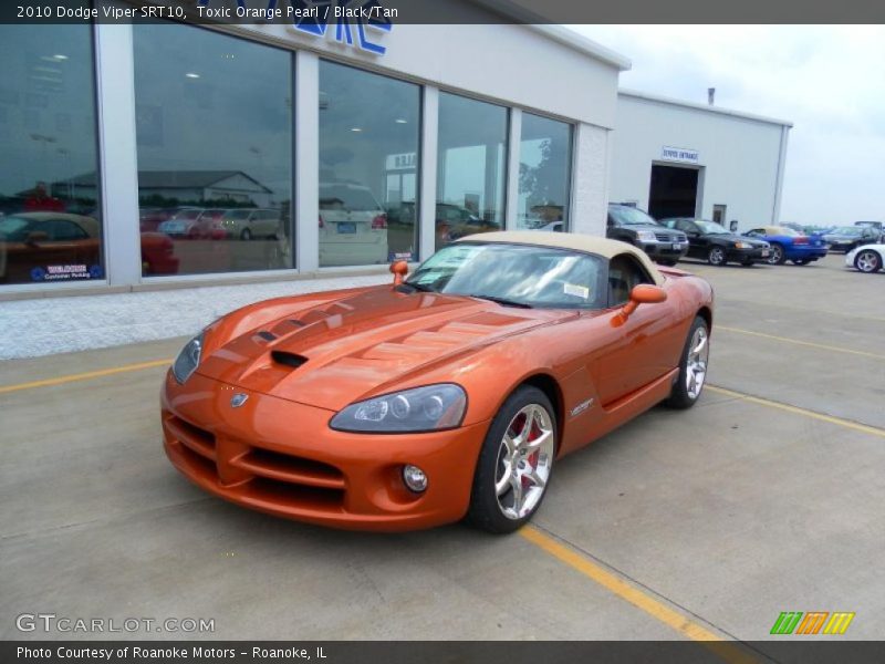 Toxic Orange Pearl / Black/Tan 2010 Dodge Viper SRT10