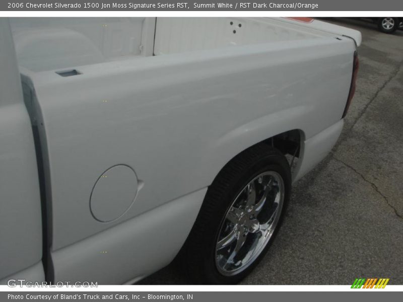 Summit White / RST Dark Charcoal/Orange 2006 Chevrolet Silverado 1500 Jon Moss Signature Series RST