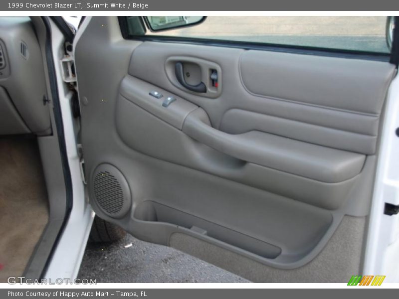 Summit White / Beige 1999 Chevrolet Blazer LT