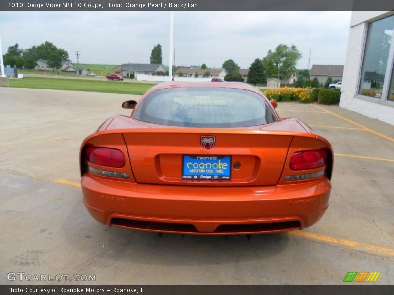 Toxic Orange Pearl / Black/Tan 2010 Dodge Viper SRT10 Coupe