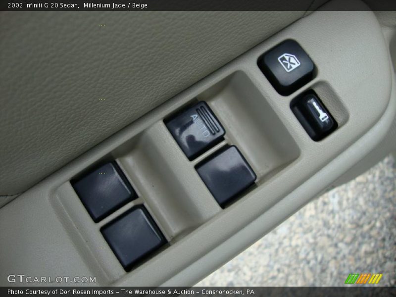 Millenium Jade / Beige 2002 Infiniti G 20 Sedan