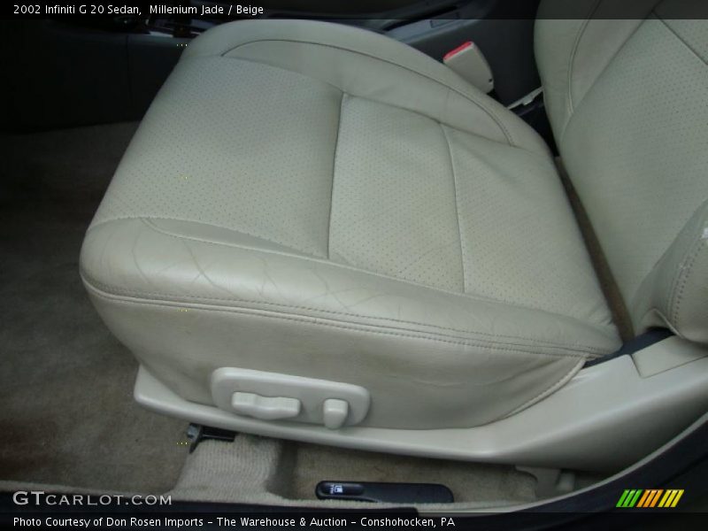 Millenium Jade / Beige 2002 Infiniti G 20 Sedan