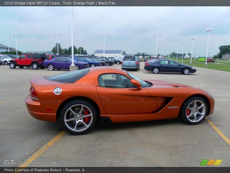 Toxic Orange Pearl / Black/Tan 2010 Dodge Viper SRT10 Coupe