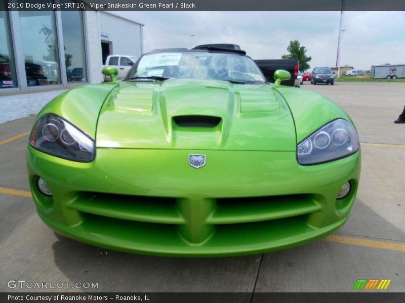 Viper Snakeskin Green Pearl / Black 2010 Dodge Viper SRT10