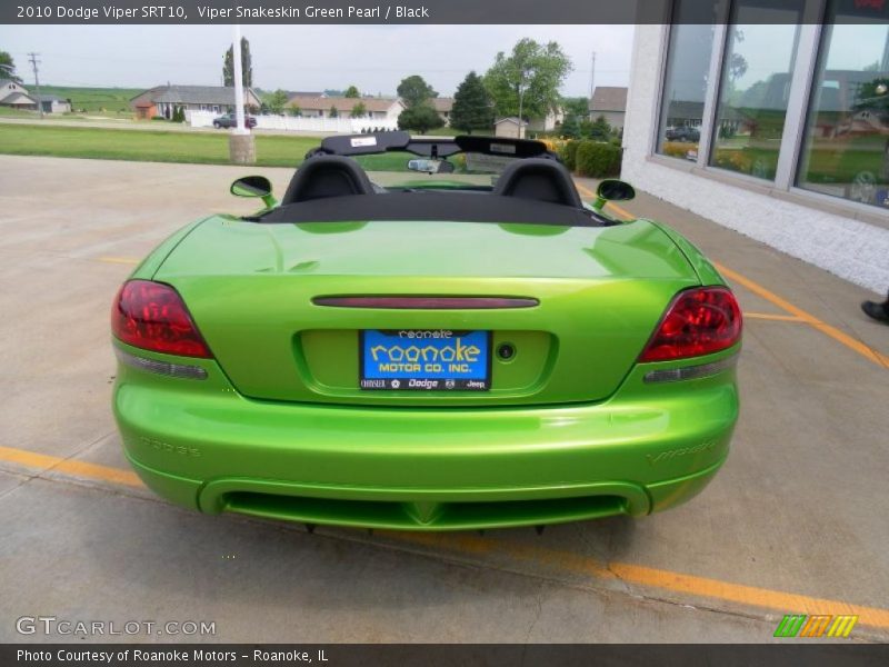 Viper Snakeskin Green Pearl / Black 2010 Dodge Viper SRT10