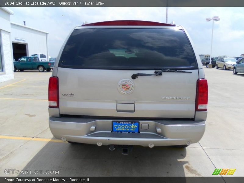 Quicksilver / Pewter Gray 2004 Cadillac Escalade AWD