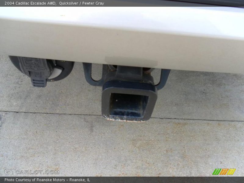 Quicksilver / Pewter Gray 2004 Cadillac Escalade AWD