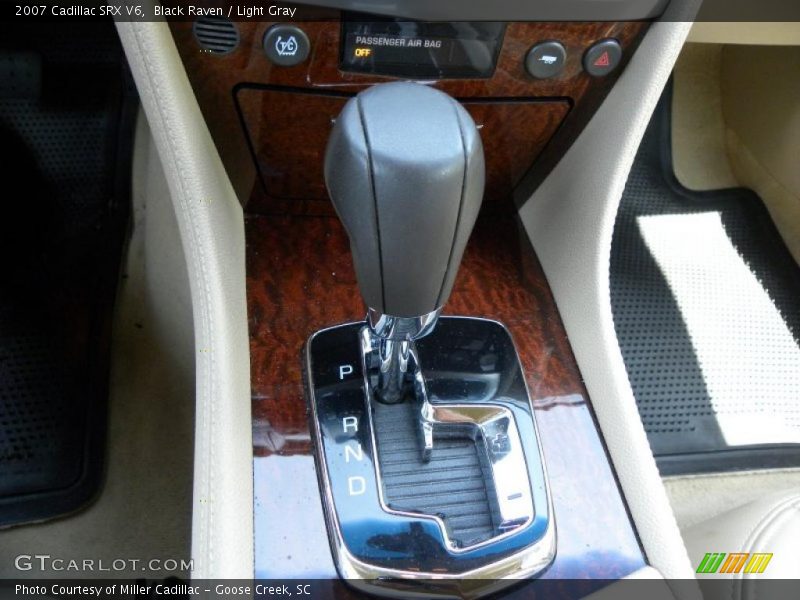 Black Raven / Light Gray 2007 Cadillac SRX V6