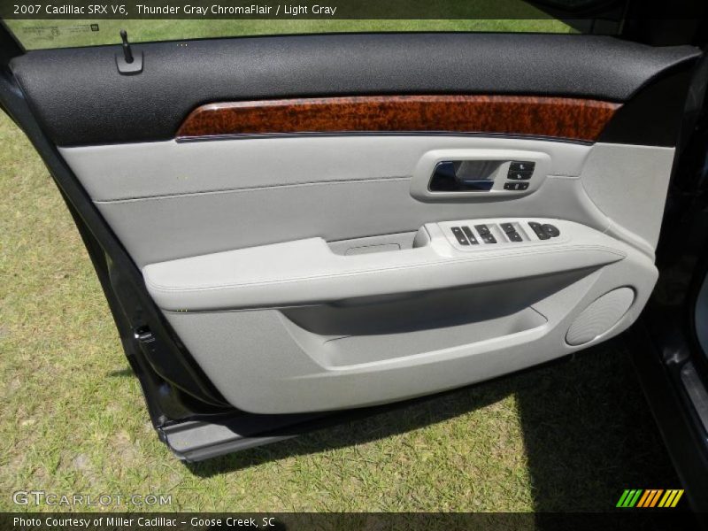 Thunder Gray ChromaFlair / Light Gray 2007 Cadillac SRX V6
