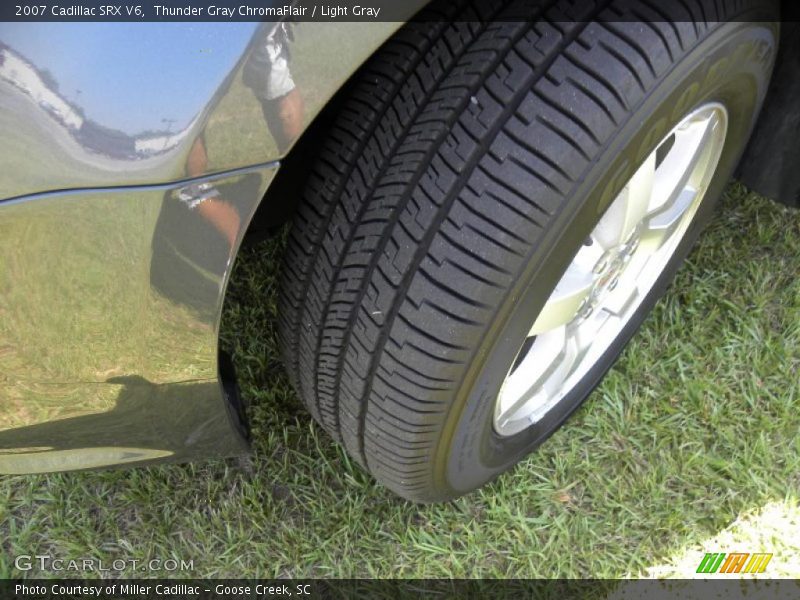 Thunder Gray ChromaFlair / Light Gray 2007 Cadillac SRX V6
