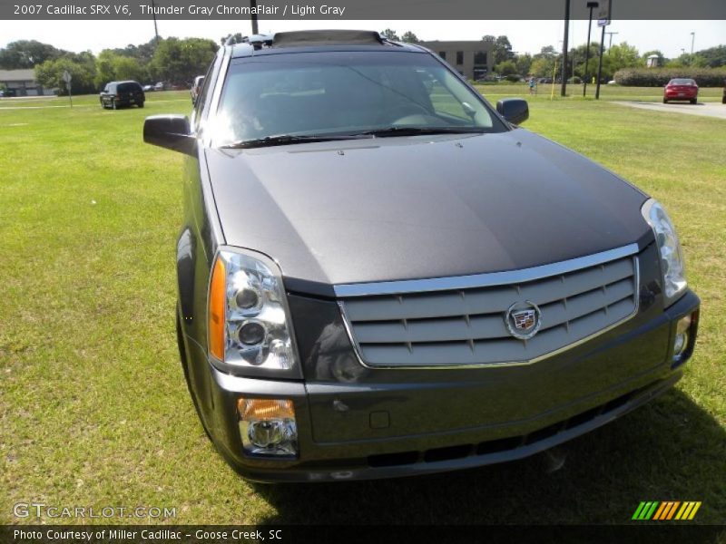 Thunder Gray ChromaFlair / Light Gray 2007 Cadillac SRX V6