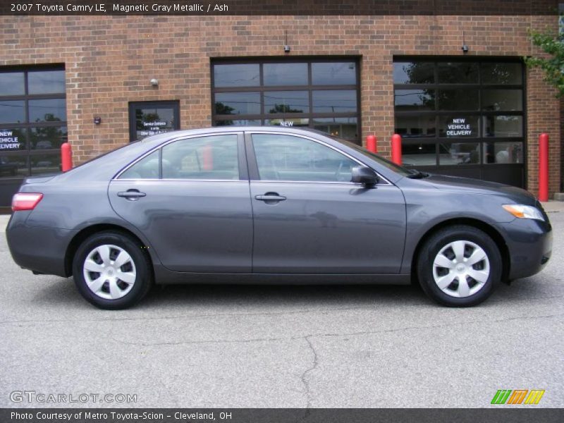 Magnetic Gray Metallic / Ash 2007 Toyota Camry LE