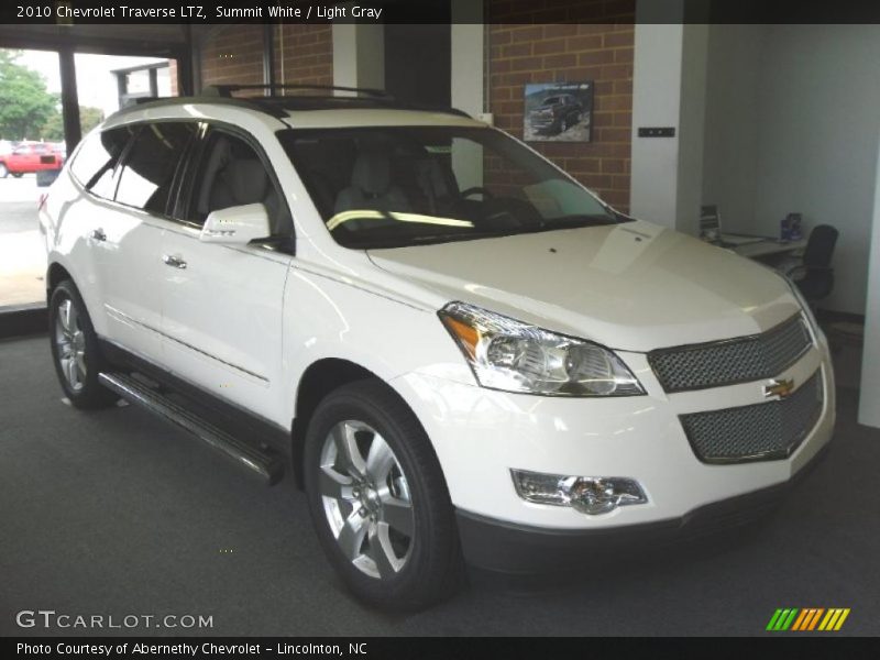 Summit White / Light Gray 2010 Chevrolet Traverse LTZ