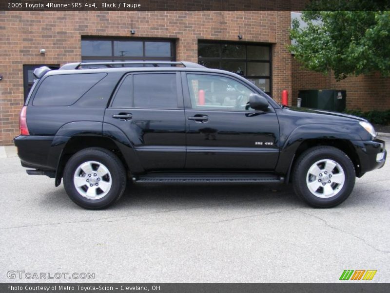 Black / Taupe 2005 Toyota 4Runner SR5 4x4