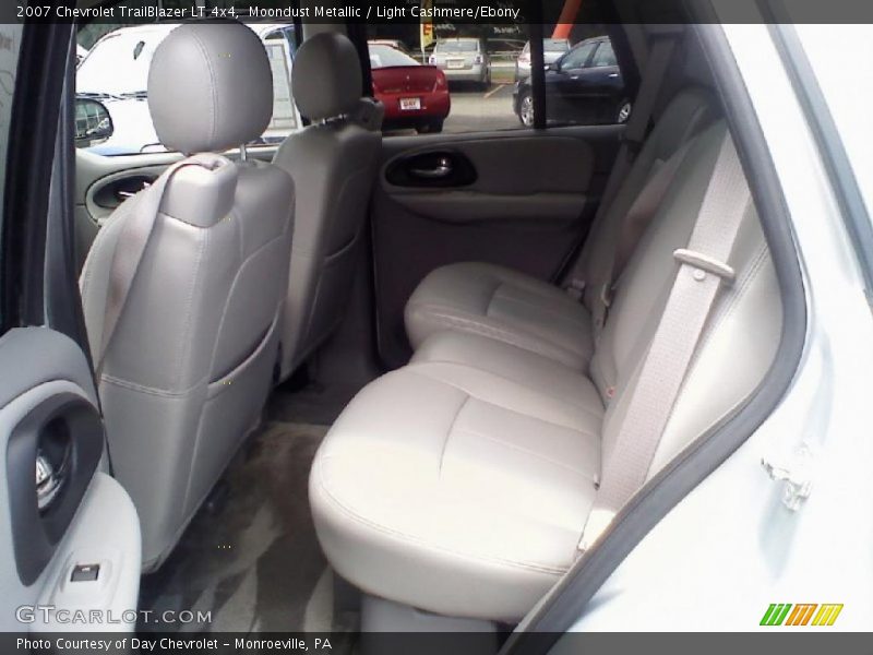 Moondust Metallic / Light Cashmere/Ebony 2007 Chevrolet TrailBlazer LT 4x4