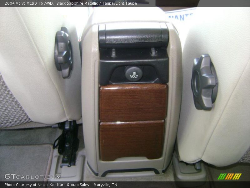 Black Sapphire Metallic / Taupe/Light Taupe 2004 Volvo XC90 T6 AWD