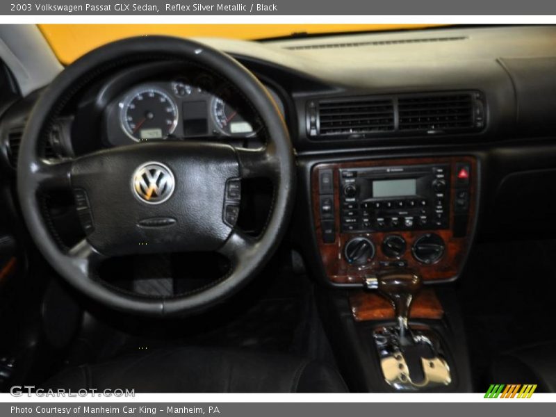 Reflex Silver Metallic / Black 2003 Volkswagen Passat GLX Sedan