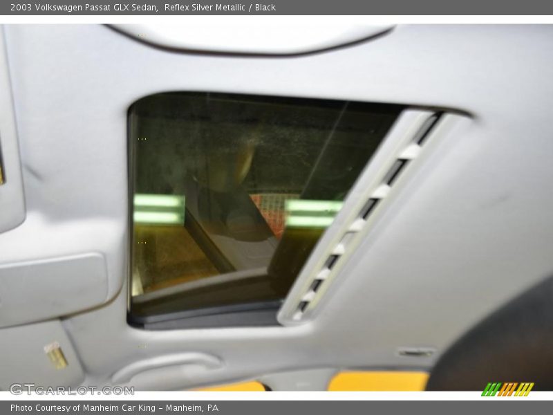 Reflex Silver Metallic / Black 2003 Volkswagen Passat GLX Sedan