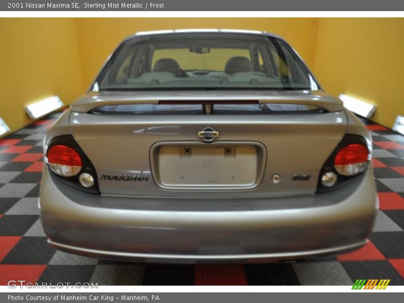 Sterling Mist Metallic / Frost 2001 Nissan Maxima SE