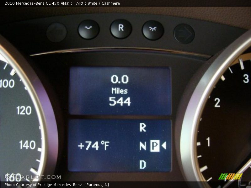 Arctic White / Cashmere 2010 Mercedes-Benz GL 450 4Matic